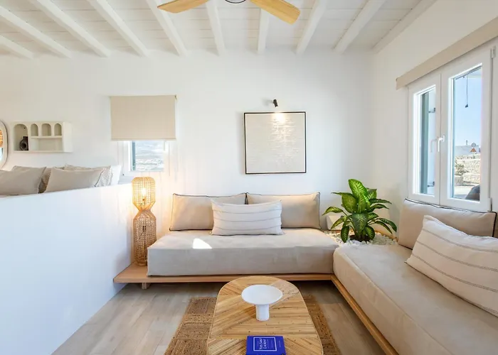 Silvair III By Silvernoses, Mykonos